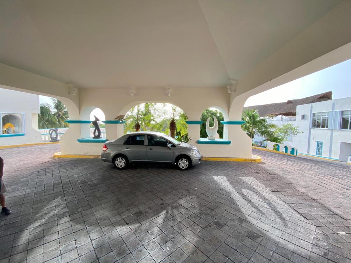 Hotel & Museo Casa Turquesa Cancún Esterno foto